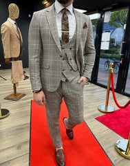 Grijs pak met patroon