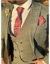 Lichtgroen geruit pak