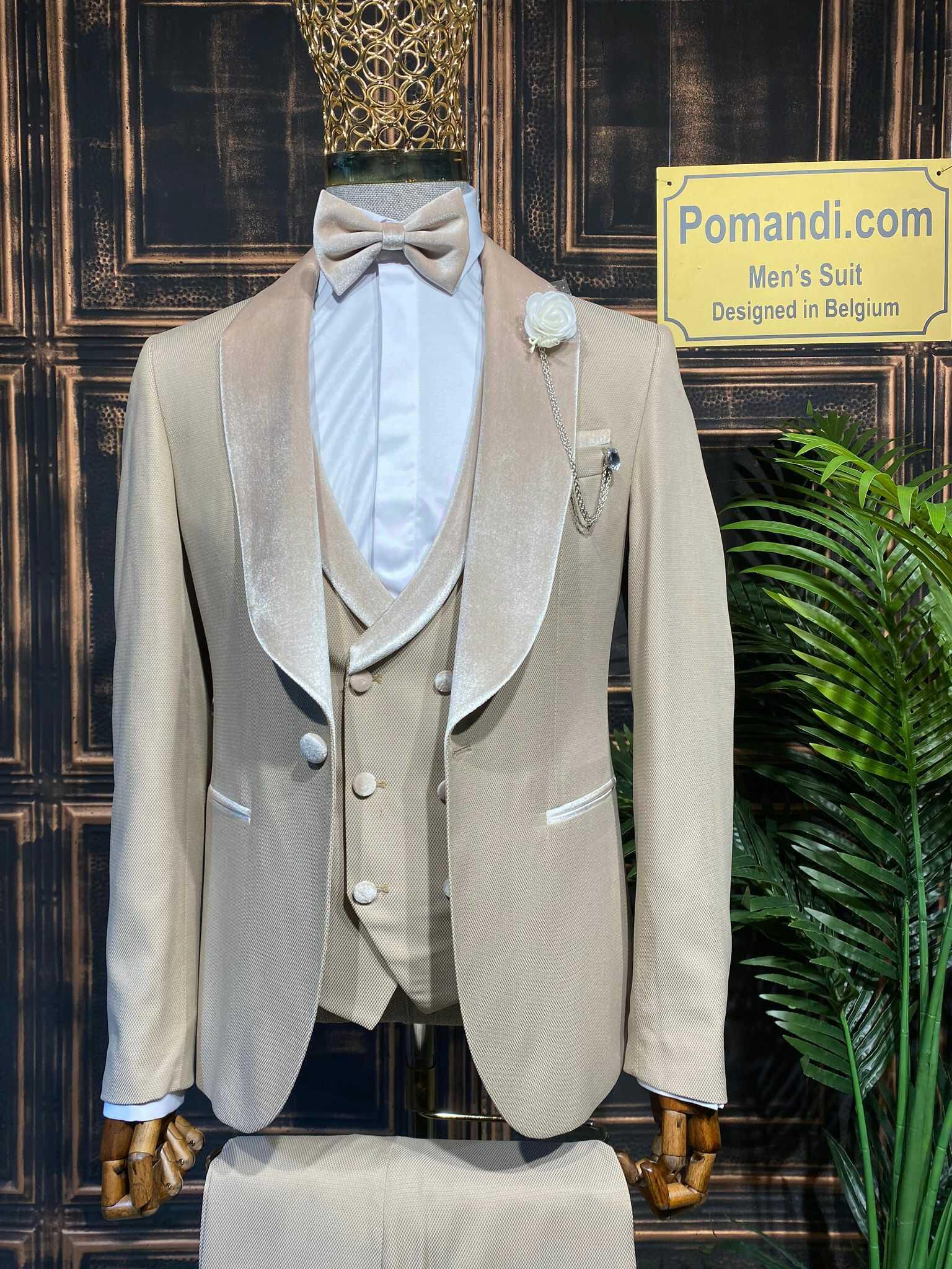 Tuxedo beige velvet