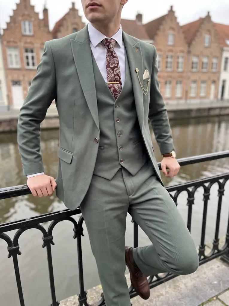Grijs Driedelig Pak Heren — PK88