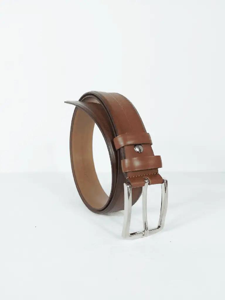 Bruine pak riem