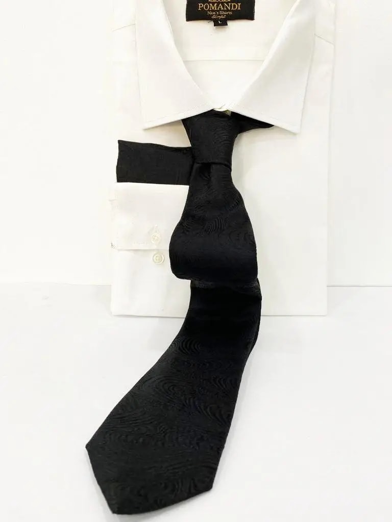 Chemise blanche élégante avec cravate noire texturée