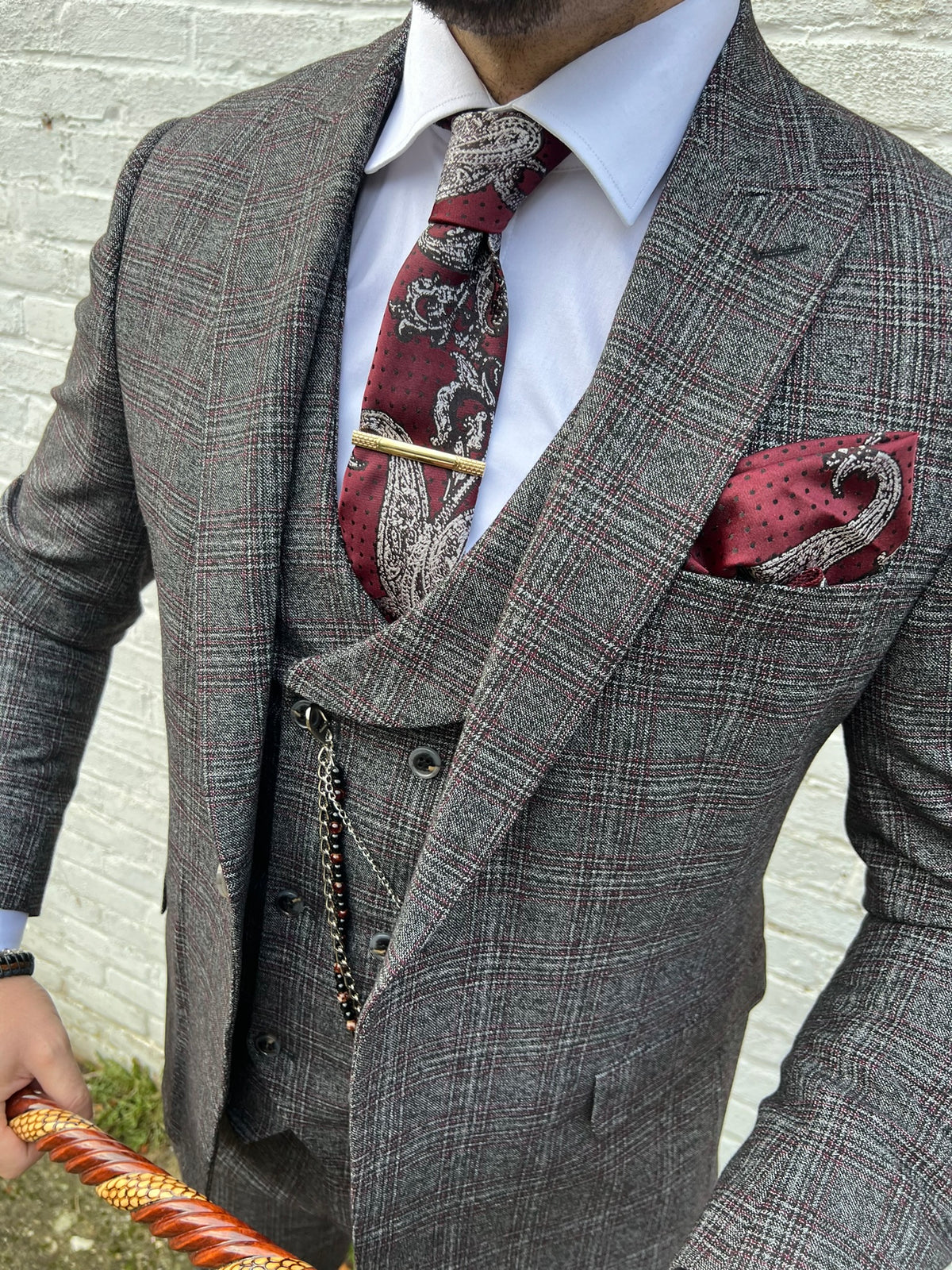 Checked suit in theme style from 1940