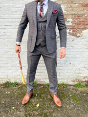 Checked suit in theme style from 1940